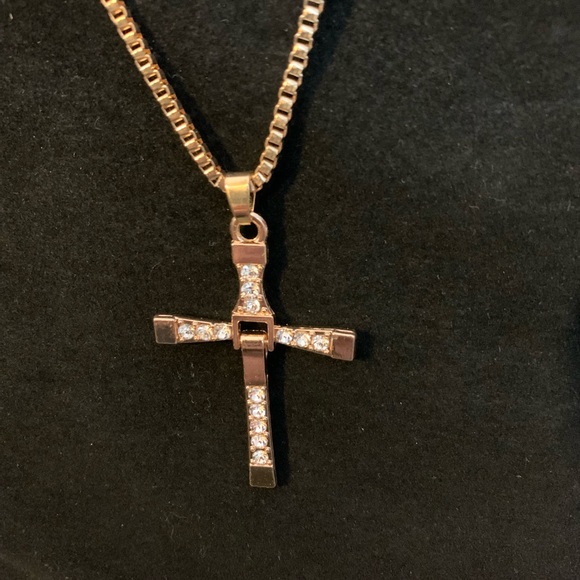 Crystal Cross Pendant on Box Chain - Picture 6 of 7